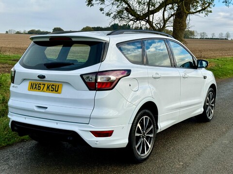 Ford Kuga 2.0 TDCi EcoBlue ST-Line Euro 6 (s/s) 5dr 9