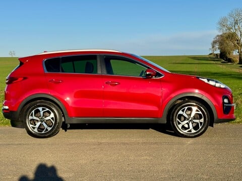 Kia Sportage 1.6 CRDi 2 Euro 6 (s/s) 5dr 3