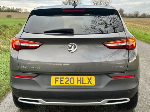 Vauxhall Grandland X 1.5 Turbo D SRi Nav Euro 6 (s/s) 5dr 8