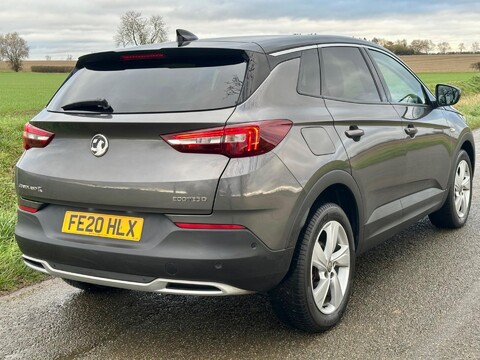 Vauxhall Grandland X 1.5 Turbo D SRi Nav Euro 6 (s/s) 5dr 9