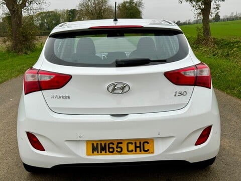 Hyundai i30 1.6 CRDi Blue Drive SE Euro 6 (s/s) 5dr 19