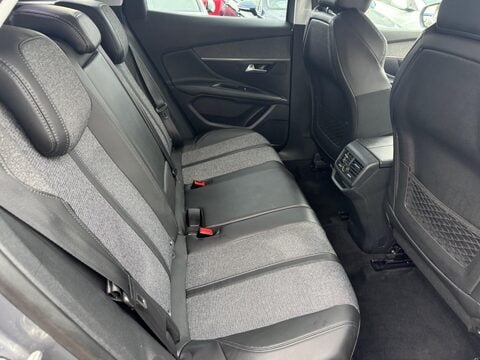 Peugeot 3008 1.6 BlueHDi Allure Euro 6 (s/s) 5dr 38