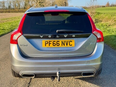 Volvo V60 2.0 D4 SE Lux Nav Auto Euro 6 (s/s) 5dr 8