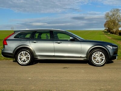 Volvo V90 2.0 D4 Auto AWD Euro 6 (s/s) 5dr