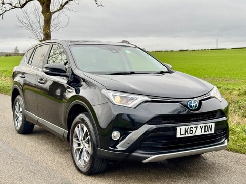 Toyota Rav4 2.5 VVT-h Business Edition Plus CVT Euro 6 (s/s) 5dr (Safety Sense, Nav) 1