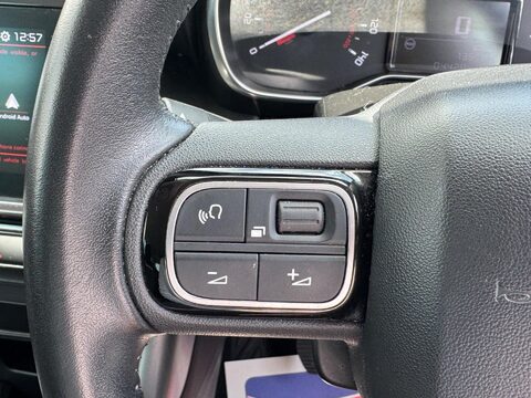Citroen C3 Aircross 1.2 PureTech Feel Euro 6 (s/s) 5dr 22