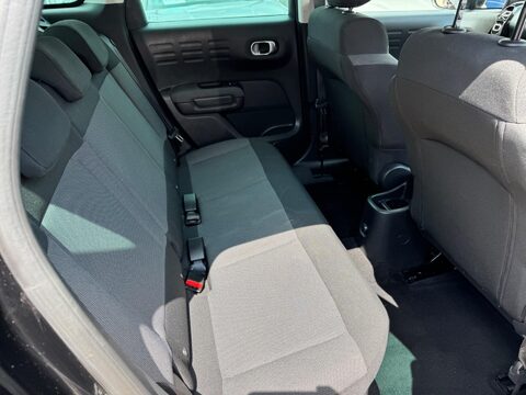 Citroen C3 Aircross 1.2 PureTech Feel Euro 6 (s/s) 5dr 31