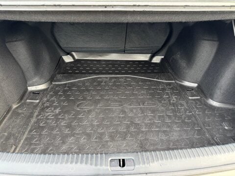 Lexus Is 2.5 300h Premier E-CVT Euro 6 (s/s) 4dr 55