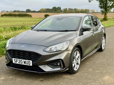 Ford Focus 1.0T EcoBoost ST-Line Euro 6 (s/s) 5dr 5