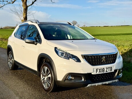 Peugeot 2008 1.2 PureTech Allure Premium Euro 6 5dr