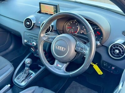 Audi A1 1.4 TFSI S line Sportback S Tronic Euro 5 (s/s) 5dr