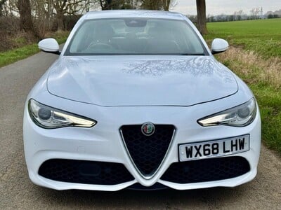 Alfa Romeo Giulia 2.0T Veloce Auto Euro 6 (s/s) 4dr