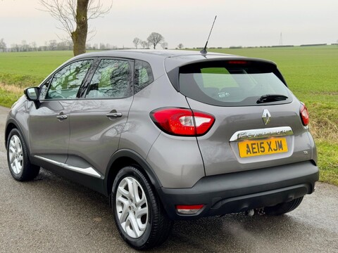 Renault Captur 1.2 TCe Dynamique MediaNav EDC Euro 5 5dr 7