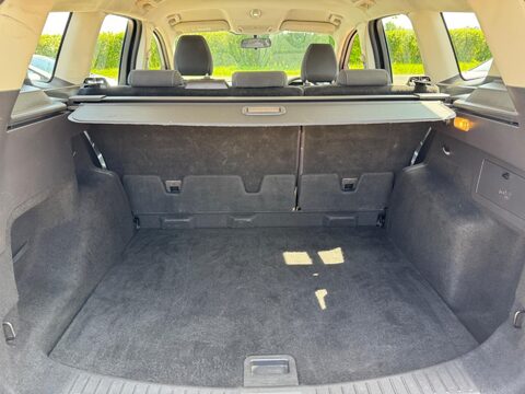 Ford Kuga 1.5 TDCi Zetec Euro 6 (s/s) 5dr 37