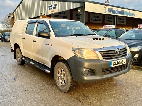 Toyota Hilux 2.5 D-4D Active 4WD Euro 5 4dr 1