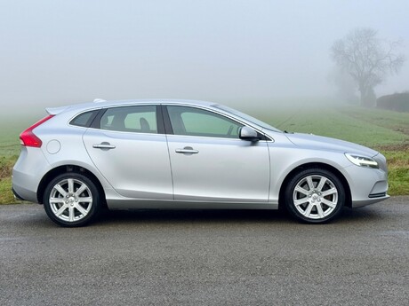 Volvo V40 1.5 T3 GPF Inscription Auto Euro 6 (s/s) 5dr