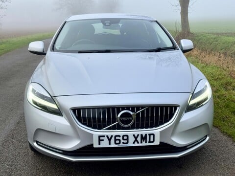 Volvo V40 1.5 T3 GPF Inscription Auto Euro 6 (s/s) 5dr 4