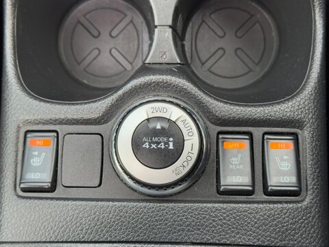 Nissan X-Trail 1.7 dCi Tekna 4WD Euro 6 (s/s) 5dr 28