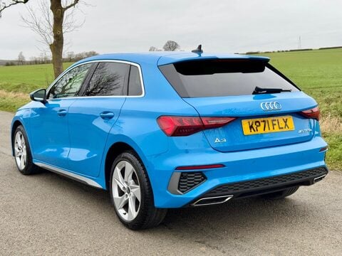 Audi A3 1.4 TFSIe 40 S line Sportback S Tronic Euro 6 (s/s) 5dr (17in Alloys), 13kW 8