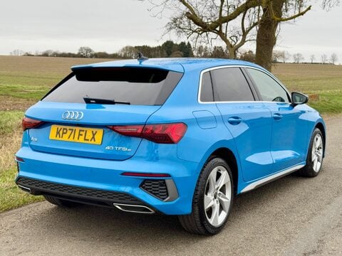 Audi A3 1.4 TFSIe 40 S line Sportback S Tronic Euro 6 (s/s) 5dr (17in Alloys), 13kW 10
