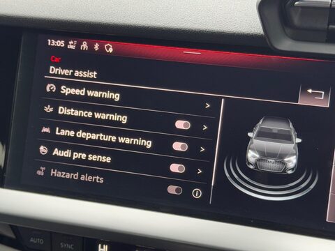 Audi A3 1.4 TFSIe 40 S line Sportback S Tronic Euro 6 (s/s) 5dr (17in Alloys), 13kW 32