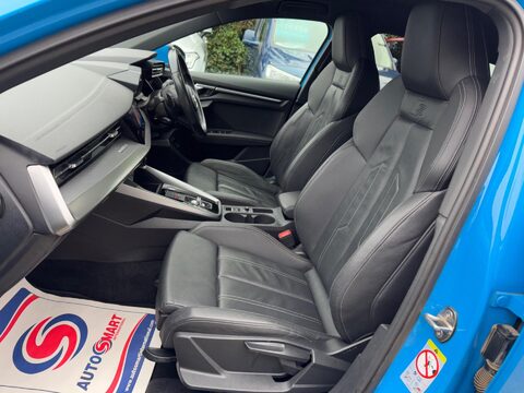 Audi A3 1.4 TFSIe 40 S line Sportback S Tronic Euro 6 (s/s) 5dr (17in Alloys), 13kW 54