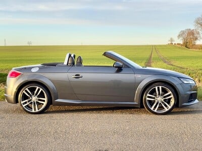 Audi TT 2.0 TFSI S line Roadster S Tronic Euro 6 (s/s) 2dr