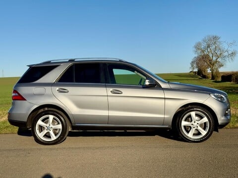 Mercedes-Benz M Class 2.1 ML250 BlueTEC SE (Executive) G-Tronic 4WD Euro 6 (s/s) 5dr 3