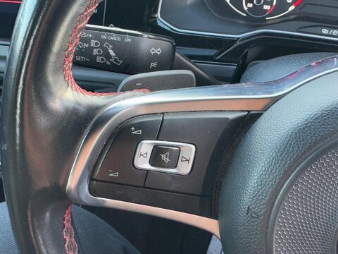 Volkswagen Polo 2.0 TSI GTI DSG Euro 6 (s/s) 5dr 30