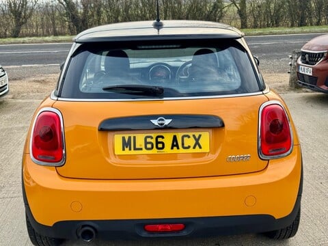 Mini Hatch 1.5 Cooper Euro 6 (s/s) 3dr 6