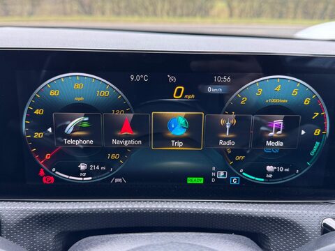 Mercedes-Benz CLA Class 1.3 CLA250e 15.6kWh AMG Line (Premium) Coupe 8G-DCT Euro 6 (s/s) 4dr 38