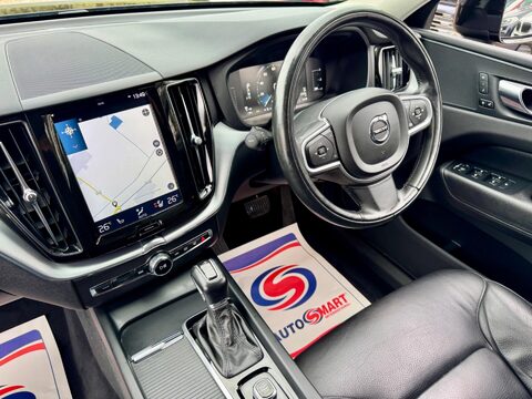 Volvo XC60 2.0 D4 Momentum Pro Auto AWD Euro 6 (s/s) 5dr 13