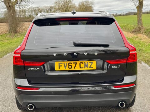 Volvo XC60 2.0 D4 Momentum Pro Auto AWD Euro 6 (s/s) 5dr 9
