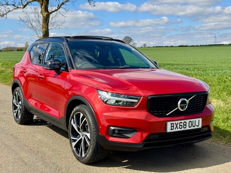 Volvo XC40 2.0 T5 R-Design Pro Auto AWD Euro 6 (s/s) 5dr