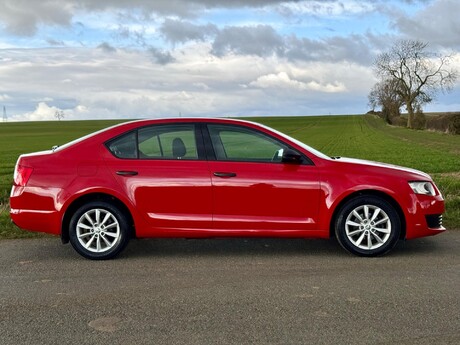 Skoda Octavia 1.6 TDI S DSG Euro 6 (s/s) 5dr