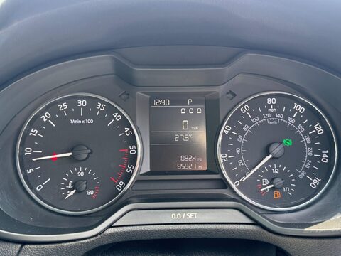 Skoda Octavia 1.6 TDI S DSG Euro 6 (s/s) 5dr 28