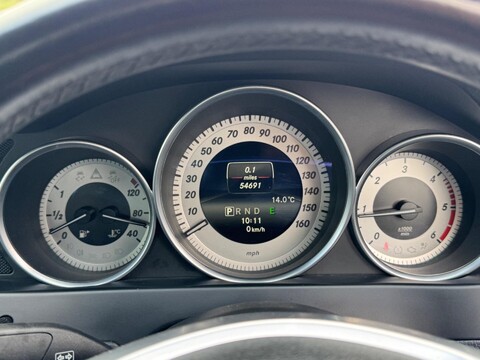 Mercedes-Benz C Class 2.1 C220 CDI AMG Sport Edition G-Tronic+ Euro 5 (s/s) 2dr 36