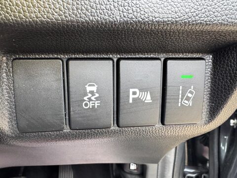 Honda Jazz 1.5 i-VTEC Sport Navi Euro 6 (s/s) 5dr 31