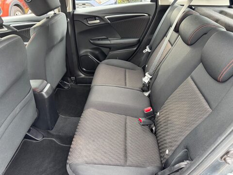 Honda Jazz 1.5 i-VTEC Sport Navi Euro 6 (s/s) 5dr 39