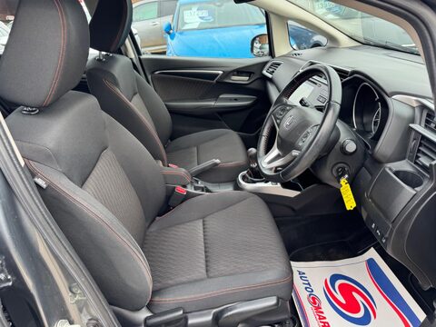 Honda Jazz 1.5 i-VTEC Sport Navi Euro 6 (s/s) 5dr 12