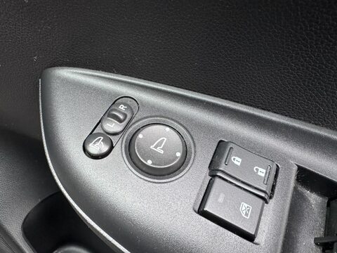 Honda Jazz 1.5 i-VTEC Sport Navi Euro 6 (s/s) 5dr 33