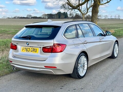 BMW 3 Series 2.0 320d Luxury Touring Auto xDrive Euro 5 (s/s) 5dr 10