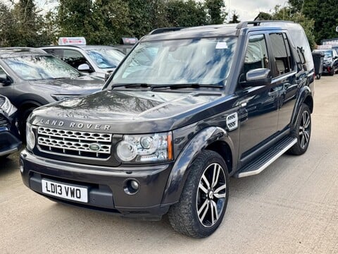 Land Rover Discovery 3.0 SD V6 HSE Luxury Auto 4WD Euro 5 5dr 5