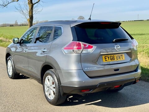 Nissan X-Trail 1.6 dCi Acenta Euro 6 (s/s) 5dr 8