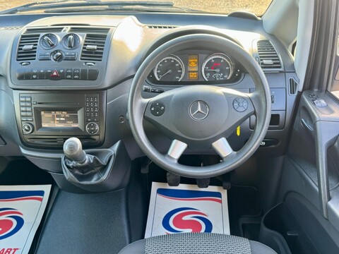 Mercedes-Benz Vito 2.1 113 CDi BlueEFFICIENCY Traveliner L1 5dr 2