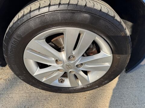 Hyundai ix20 1.6 Active Auto Euro 5 5dr 36