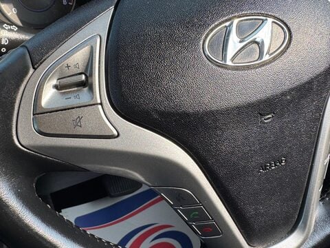 Hyundai ix20 1.6 Active Auto Euro 5 5dr 21