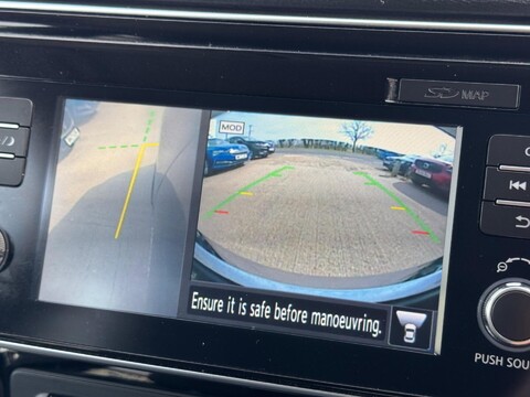 Nissan LEAF 40kWh Tekna Auto 5dr 14