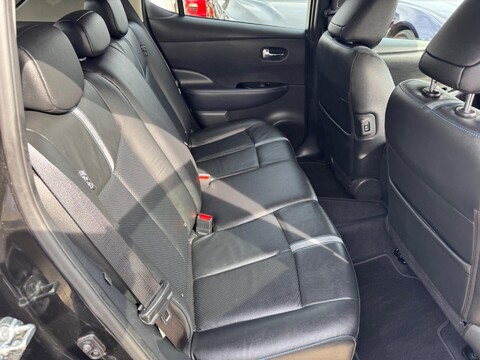 Nissan LEAF 40kWh Tekna Auto 5dr 48