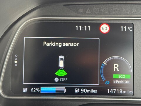 Nissan LEAF 40kWh Tekna Auto 5dr 25